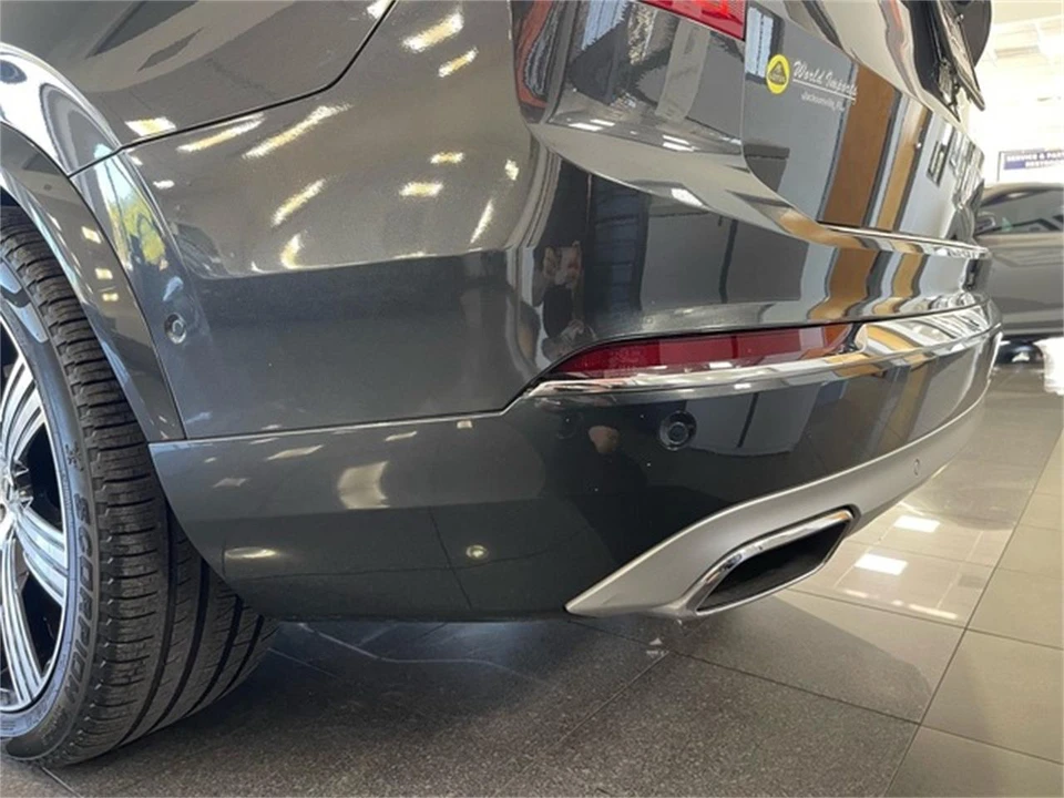 2021 Volvo XC90 2nd Gen - Image 16 of 31