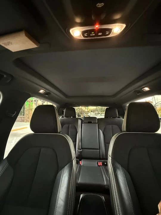 2021 Volvo XC40 - Image 10 of 20