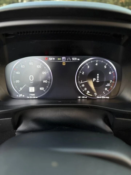 2021 Volvo XC40 - Image 13 of 20