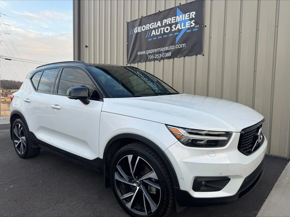 2021 Volvo XC40 - Image 4 of 21