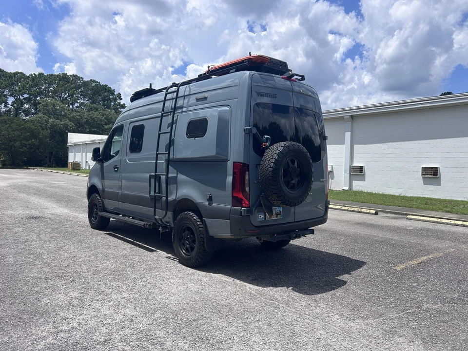 2021 Winnebago - Image 7 of 31