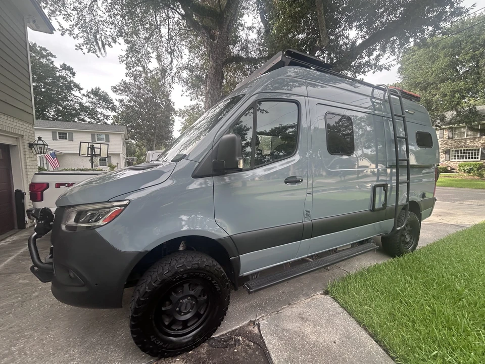 2021 Winnebago - Image 12 of 31