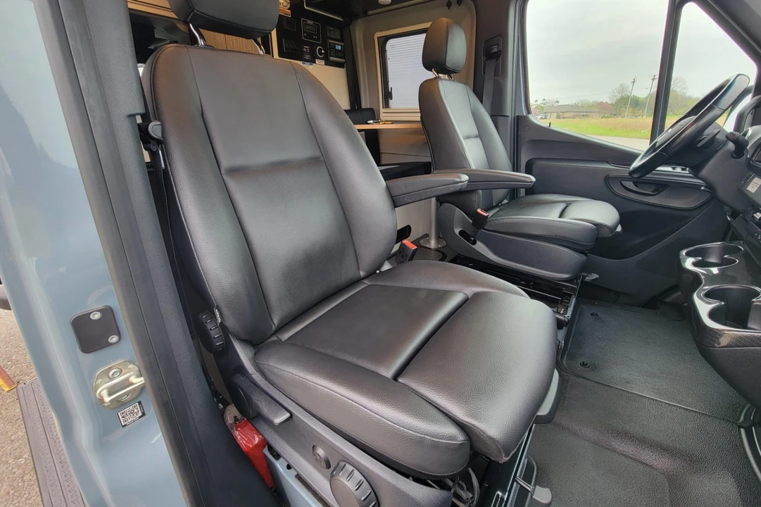 2021 Mercedes-Benz VS30 Sprinter - Image 5 of 8
