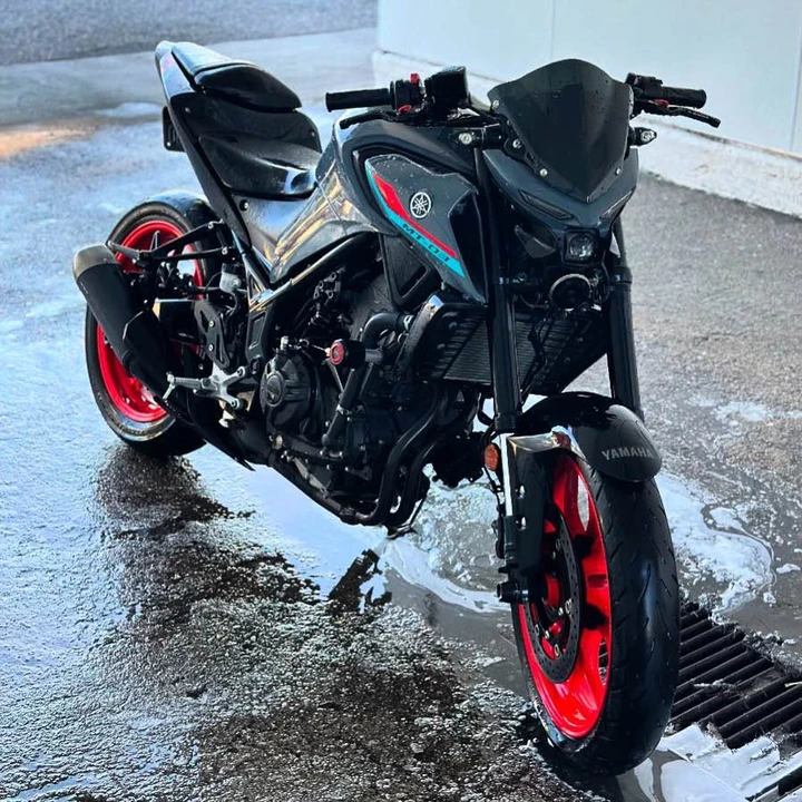 2021 Yamaha YZF - Image 3 of 4