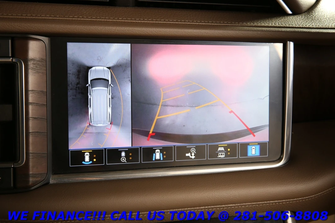 2021 GMC Yukon 5th Gen - Image 17 of 21