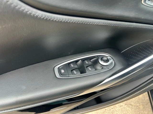 2021 Aston Martin DBX - Image 19 of 20