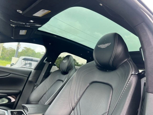 2021 Aston Martin DBX - Image 18 of 20