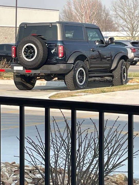 2021 Ford Bronco Sport - Image 18 of 18