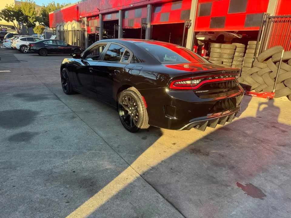 2021 Dodge Charger 7th Gen - Image 3 of 10