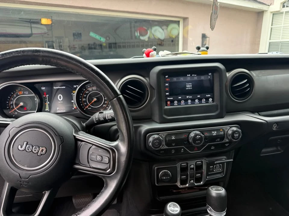 2021 Jeep JL Wrangler - Image 6 of 6