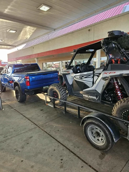 2021 Polaris - Image 8 of 9