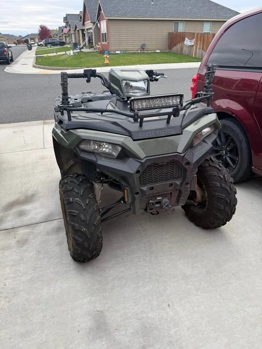2021 Polaris - Image 8 of 10