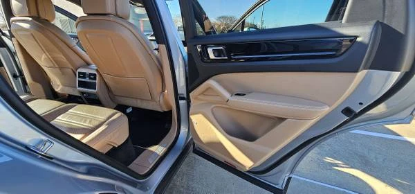 2021 Porsche 9Y0/9Y3 Cayenne - Image 13 of 21