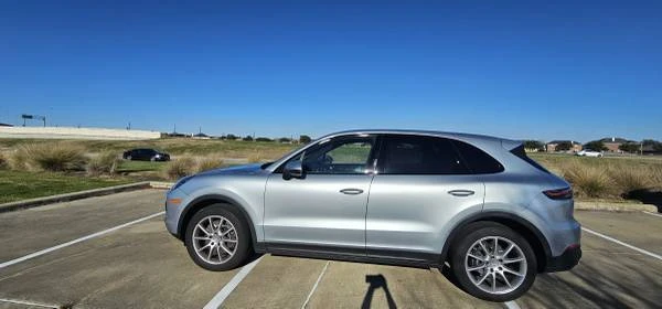 2021 Porsche 9Y0/9Y3 Cayenne - Image 19 of 21