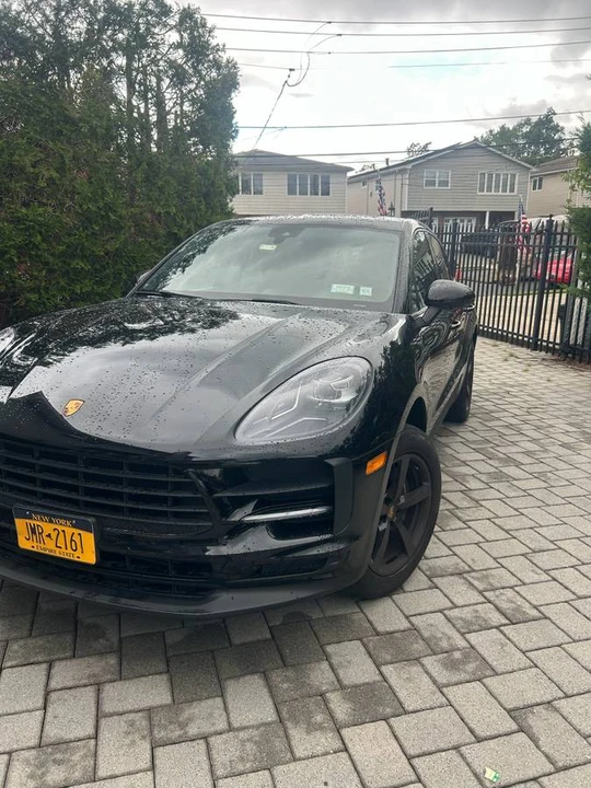 2021 Porsche Macan - Image 4 of 7