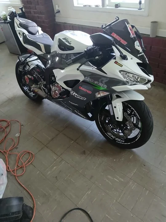 2021 Kawasaki Ninja - Image 8 of 10