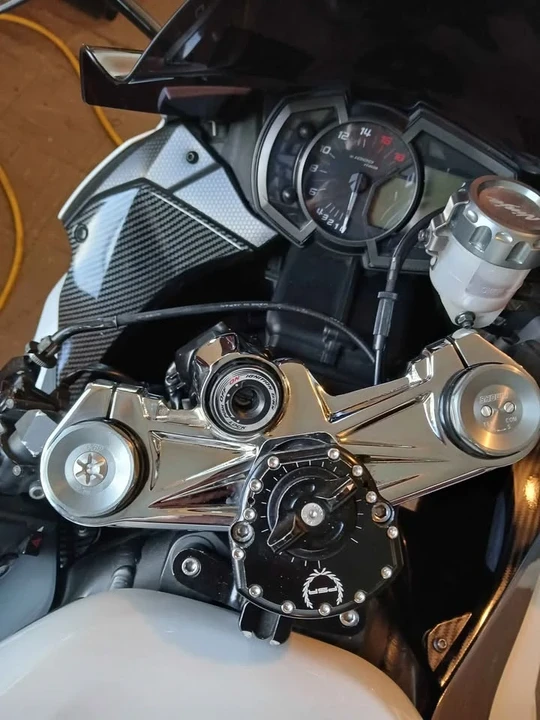 2021 Kawasaki Ninja - Image 4 of 10