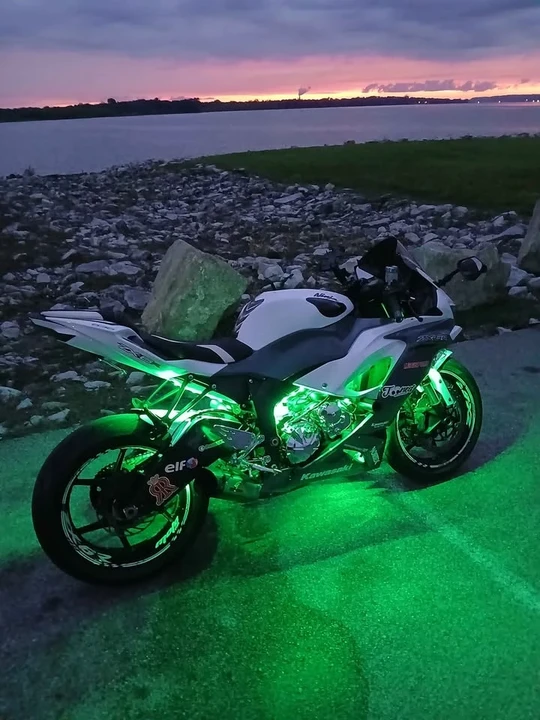 2021 Kawasaki Ninja - Image 9 of 10