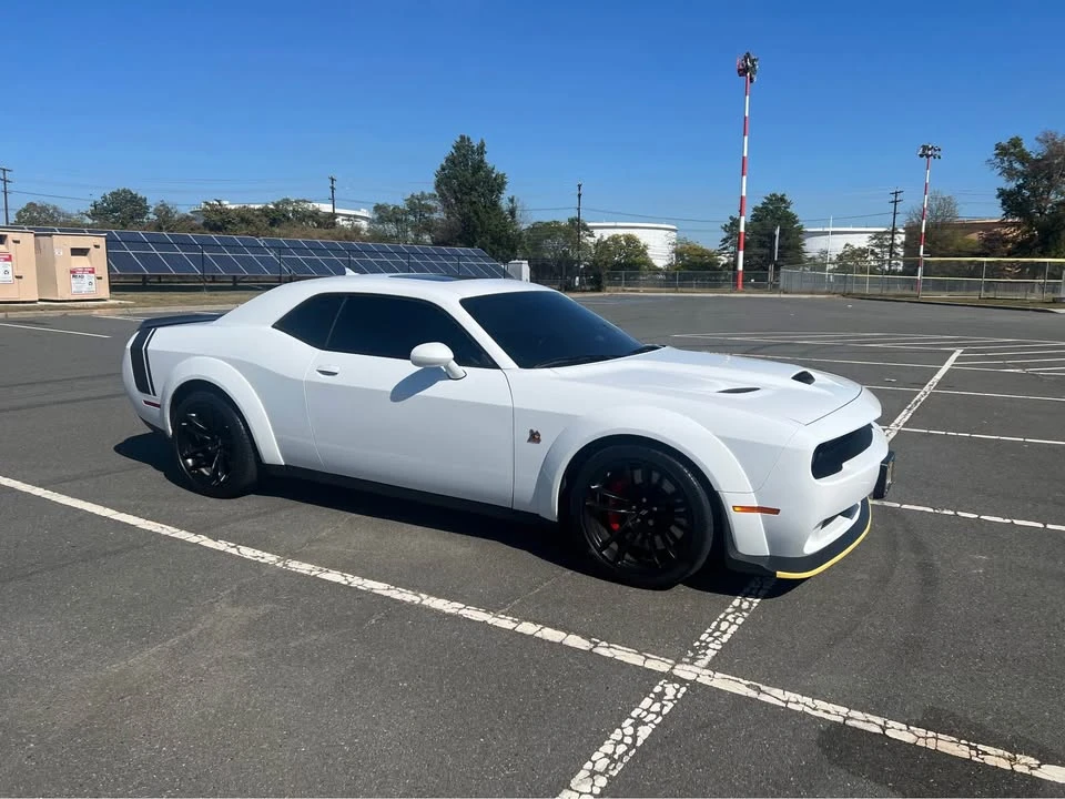 Dodge Challenger SRT8 & 392 3rd Gen - Image 3 of 8
