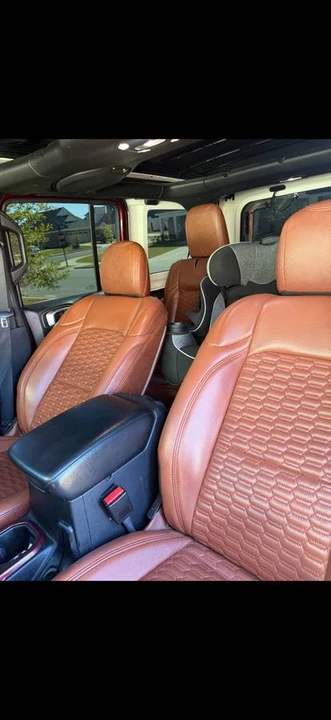 2021 Jeep JL Wrangler - Image 8 of 12