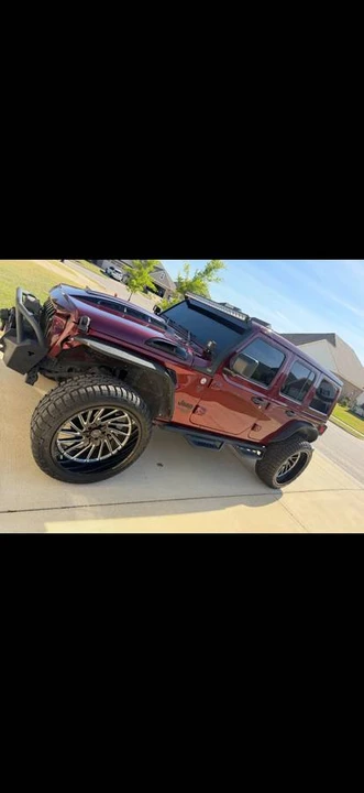 2021 Jeep JL Wrangler - Image 11 of 12