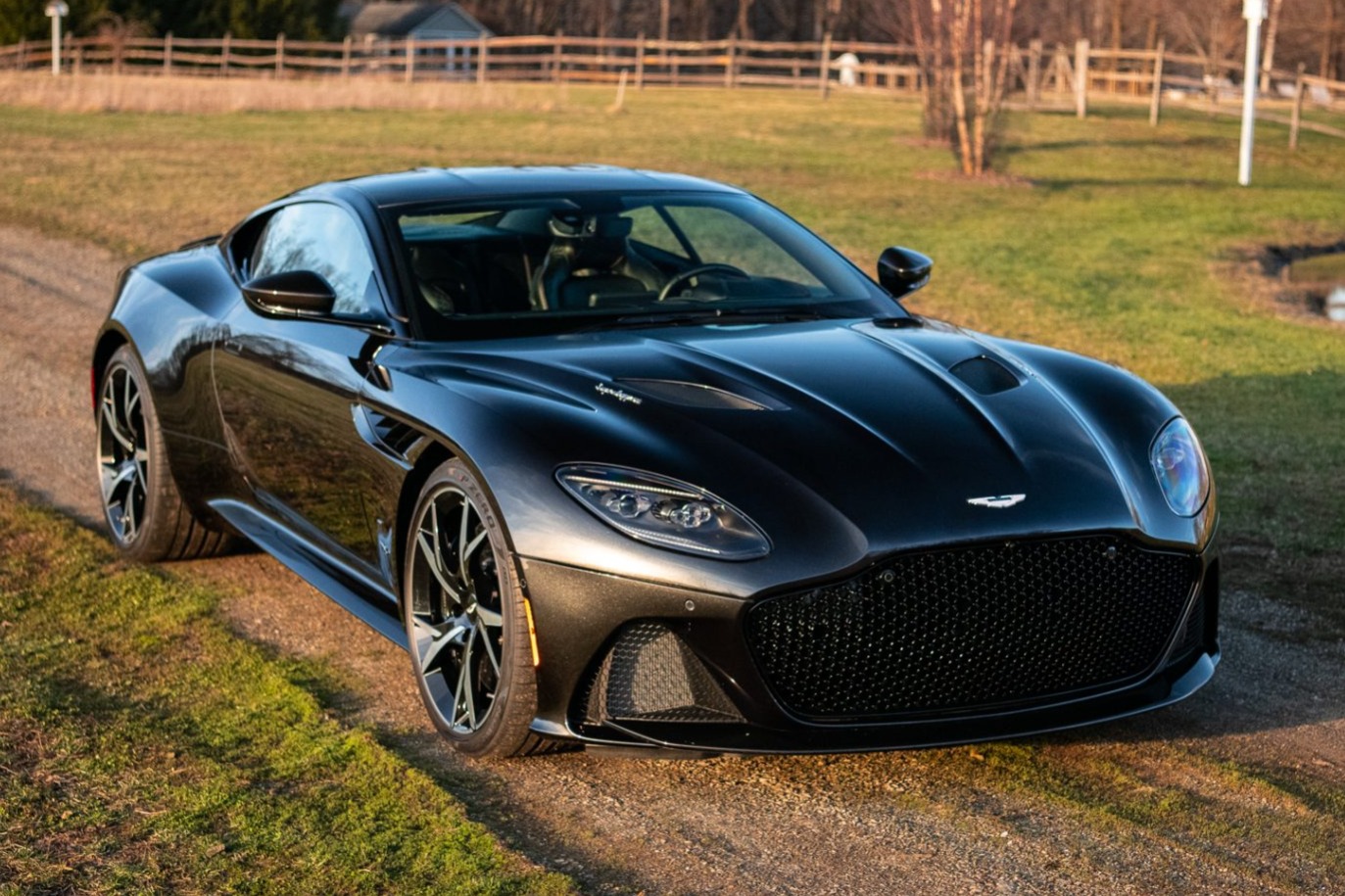 2021 Aston Martin DBS Superleggera 007 Edition