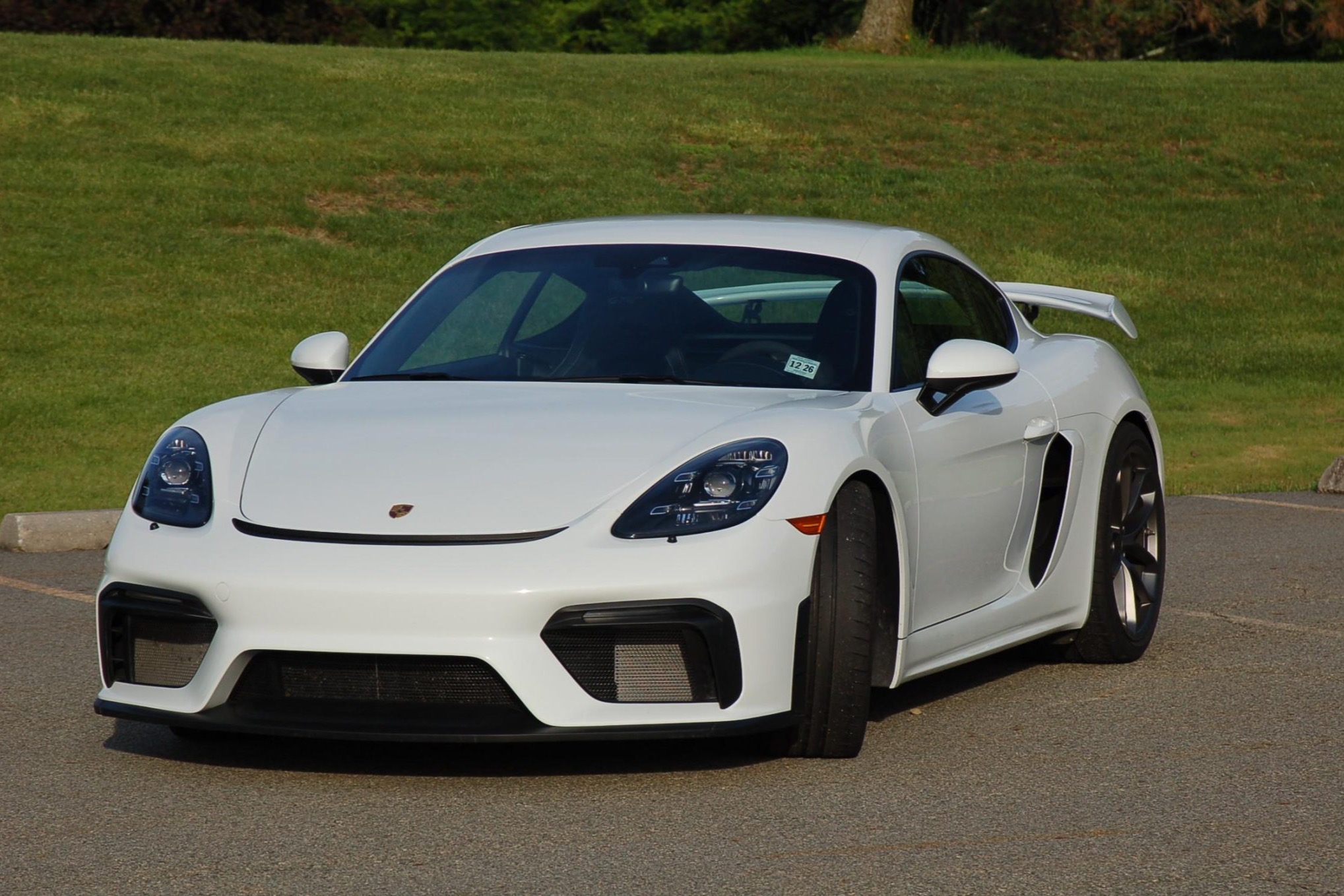 3,800-Mile 2021 Porsche 718 Cayman GT4