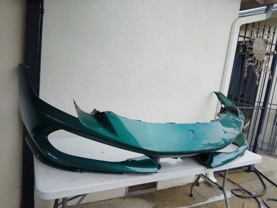 2022 Parts & Memorabilia Bodywork - Image 3 of 10