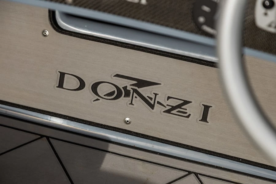 2022 Donzi - Image 16 of 31