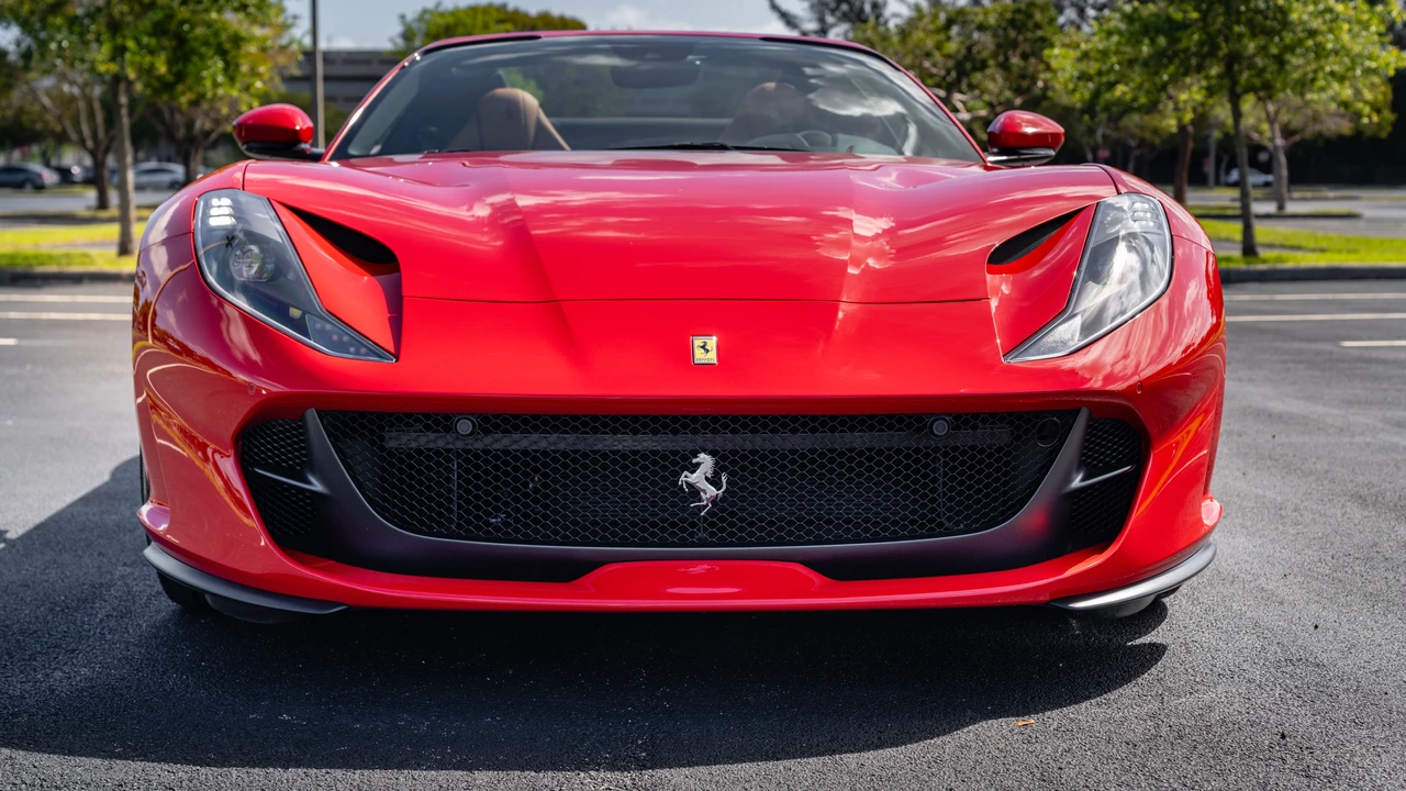 2022 Ferrari 812 GTS - Image 19 of 31