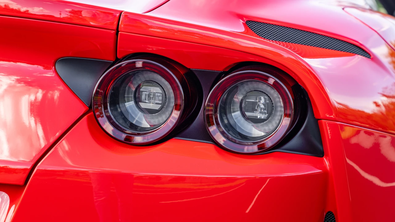 2022 Ferrari 812 GTS - Image 28 of 31