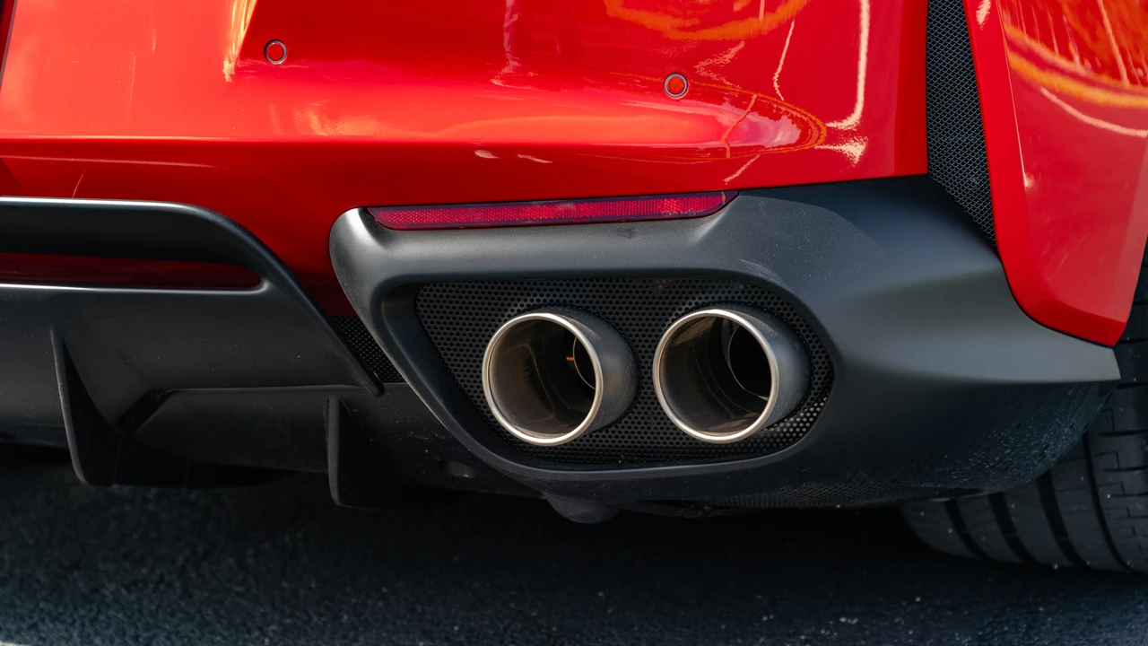 2022 Ferrari 812 GTS - Image 23 of 31
