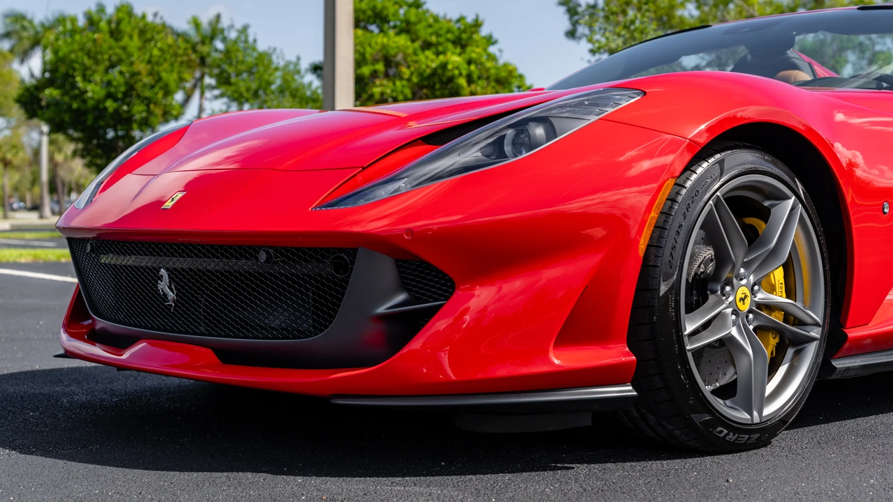 2022 Ferrari 812 GTS - Image 18 of 31