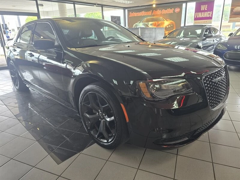 2022 Chrysler 300 (2005-2023) - Image 3 of 4