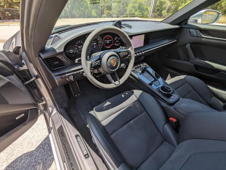 2022 Porsche 992 Carrera GTS - Image 21 of 31