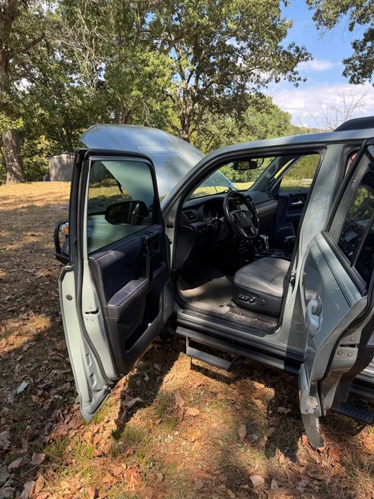 2022 Toyota 4Runner 5th Gen - Image 9 of 17