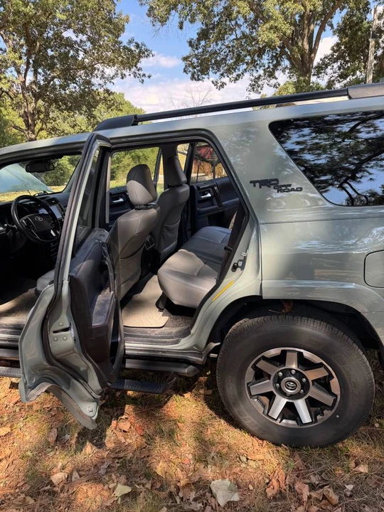 2022 Toyota 4Runner 5th Gen - Image 10 of 17