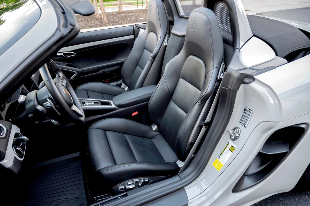2022 Porsche 718 Boxster GTS 4.0 - Image 13 of 28