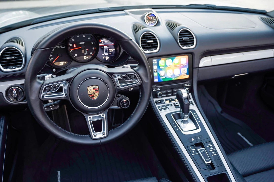 2022 Porsche 718 Boxster GTS 4.0 - Image 16 of 28