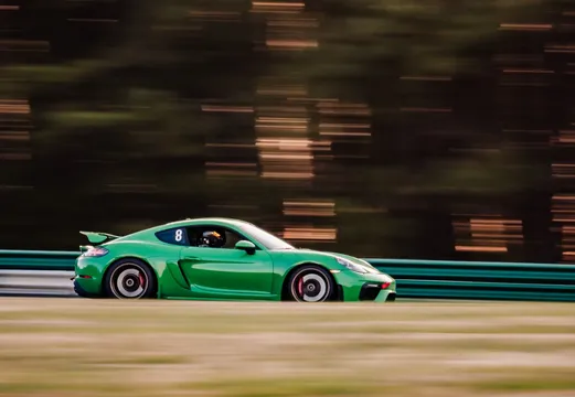 2022 Porsche 718 Cayman GT4