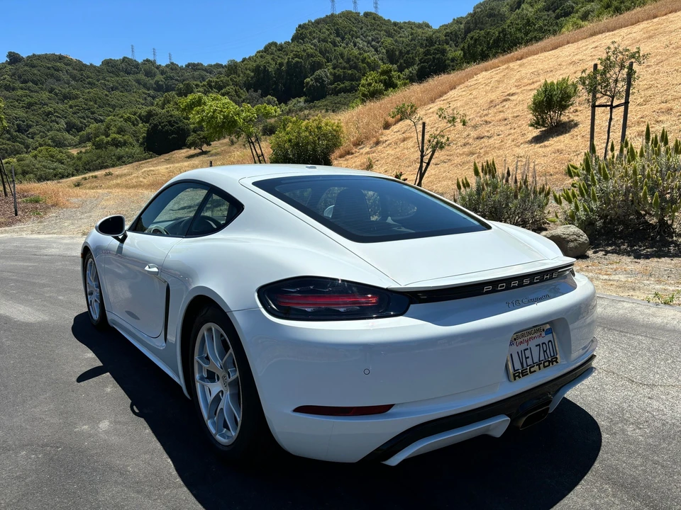 2022 Porsche 718 Cayman - Image 3 of 29