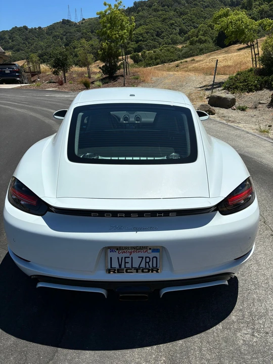 2022 Porsche 718 Cayman - Image 4 of 29