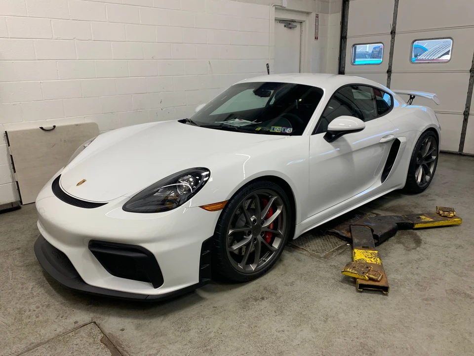 2022 Porsche 718 Cayman GT4 - Image 2 of 23