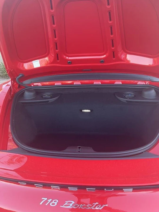 2022 Porsche 718 Boxster - Image 17 of 19