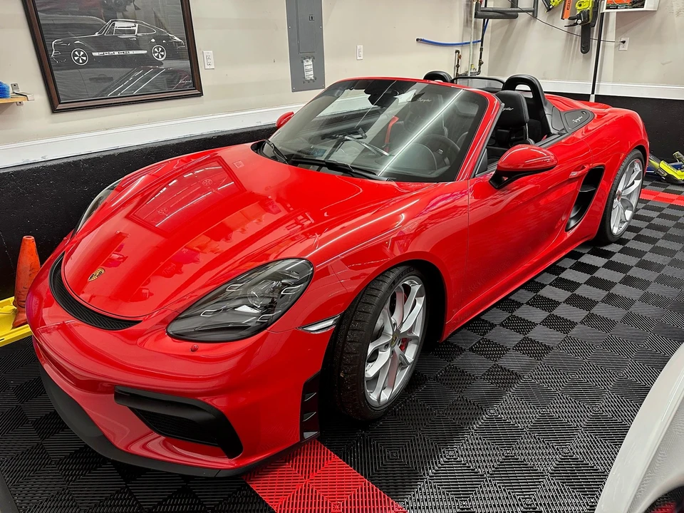 2022 Porsche 718 Boxster Spyder - Image 7 of 10