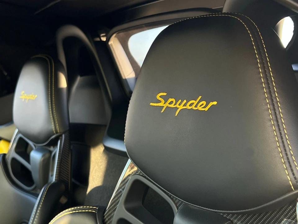 2022 Porsche 718 Boxster Spyder - Image 18 of 20