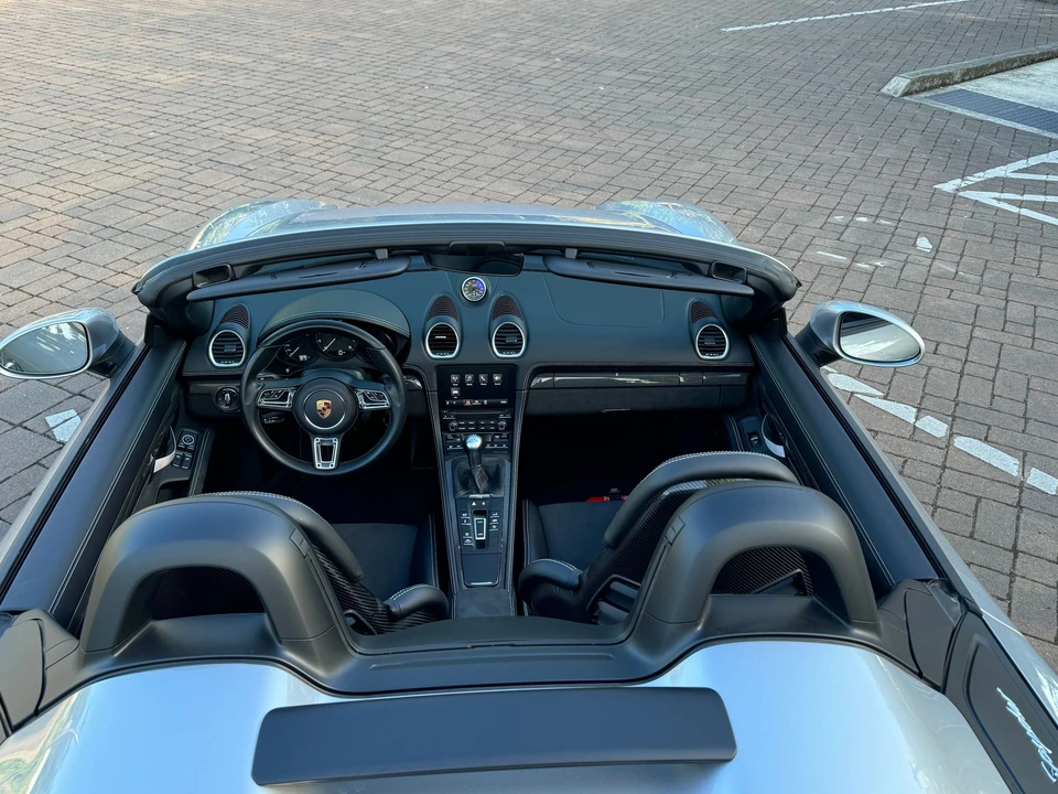 2022 Porsche 718 Boxster Spyder - Image 29 of 31