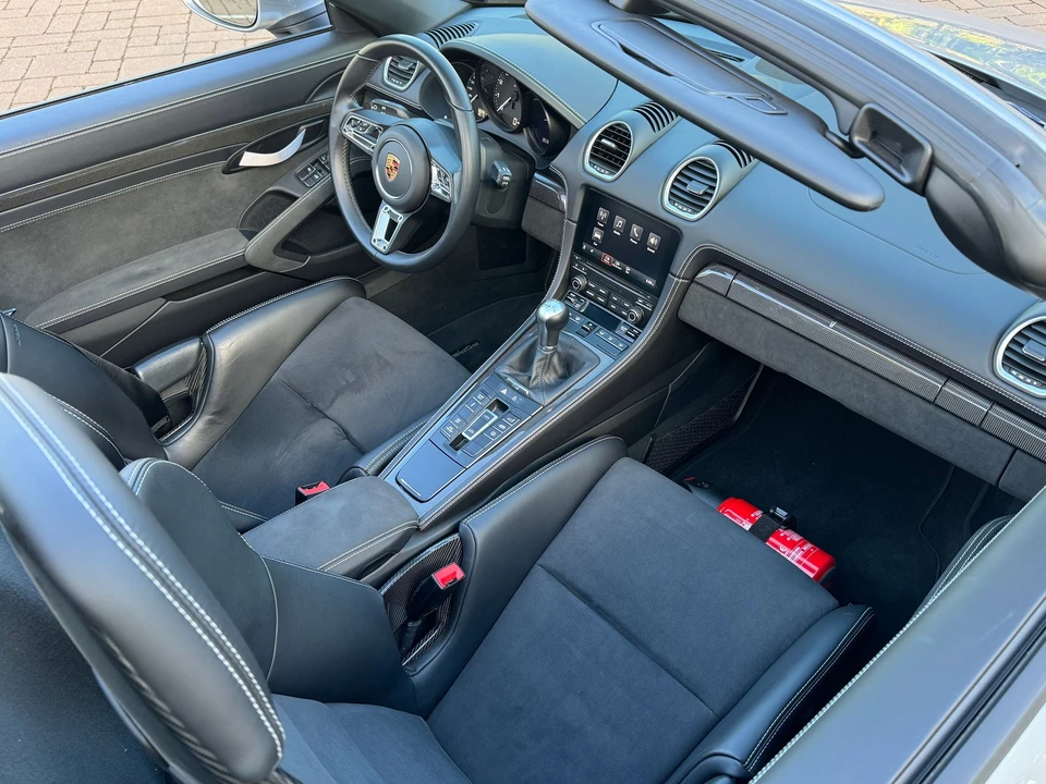 2022 Porsche 718 Boxster Spyder - Image 31 of 31