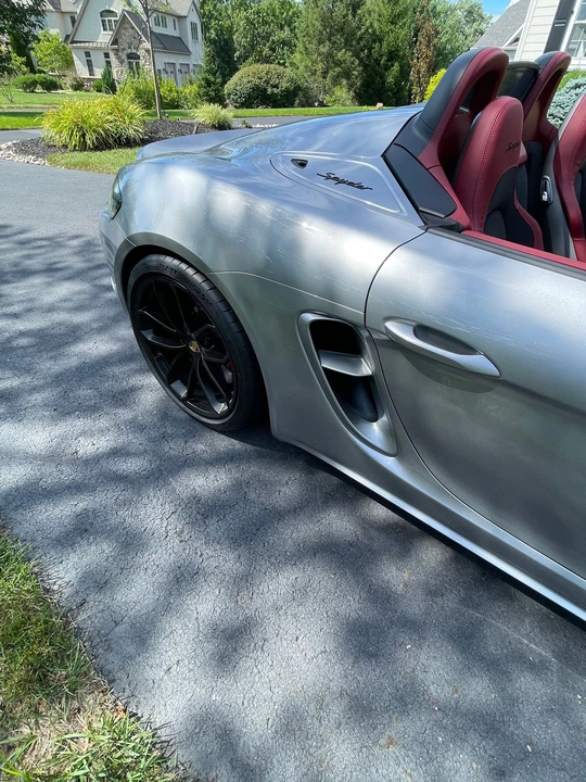 2022 Porsche 718 Boxster Spyder - Image 6 of 11