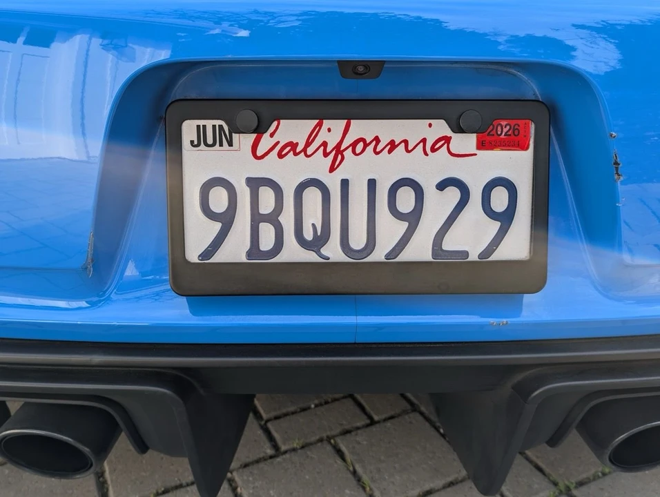 2022 Porsche - Image 17 of 20